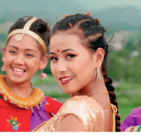 तारा र राधिकाको रामेछाप सिन्धुली