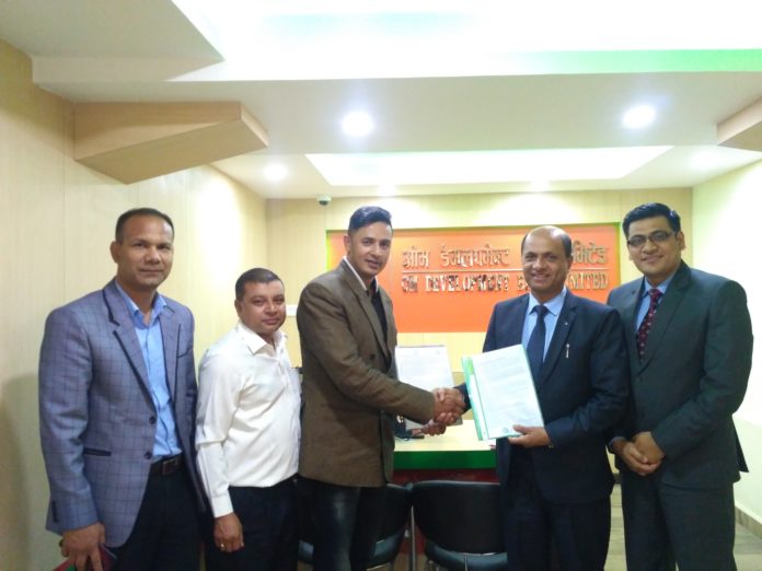 अशोक लेलैण्ड र ओम डेभलपमेन्ट बैंकबिच सम्झौता