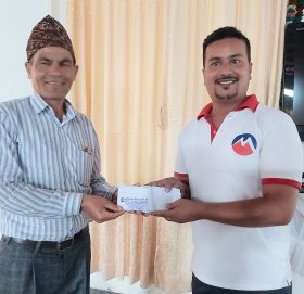 मुक्तिनाथ विकास बैंकद्धारा प्रेमसागर फाउण्डेसन नेपाललार्ई सहयोग