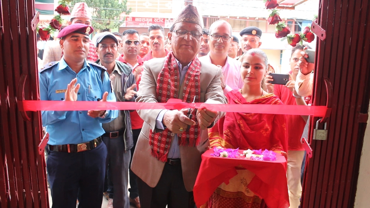 एन आई सी एशिया बैंककोे नयाँ शाखा बैतडीको पाटनमा