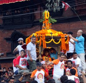 रथ यात्रा गरिँदै