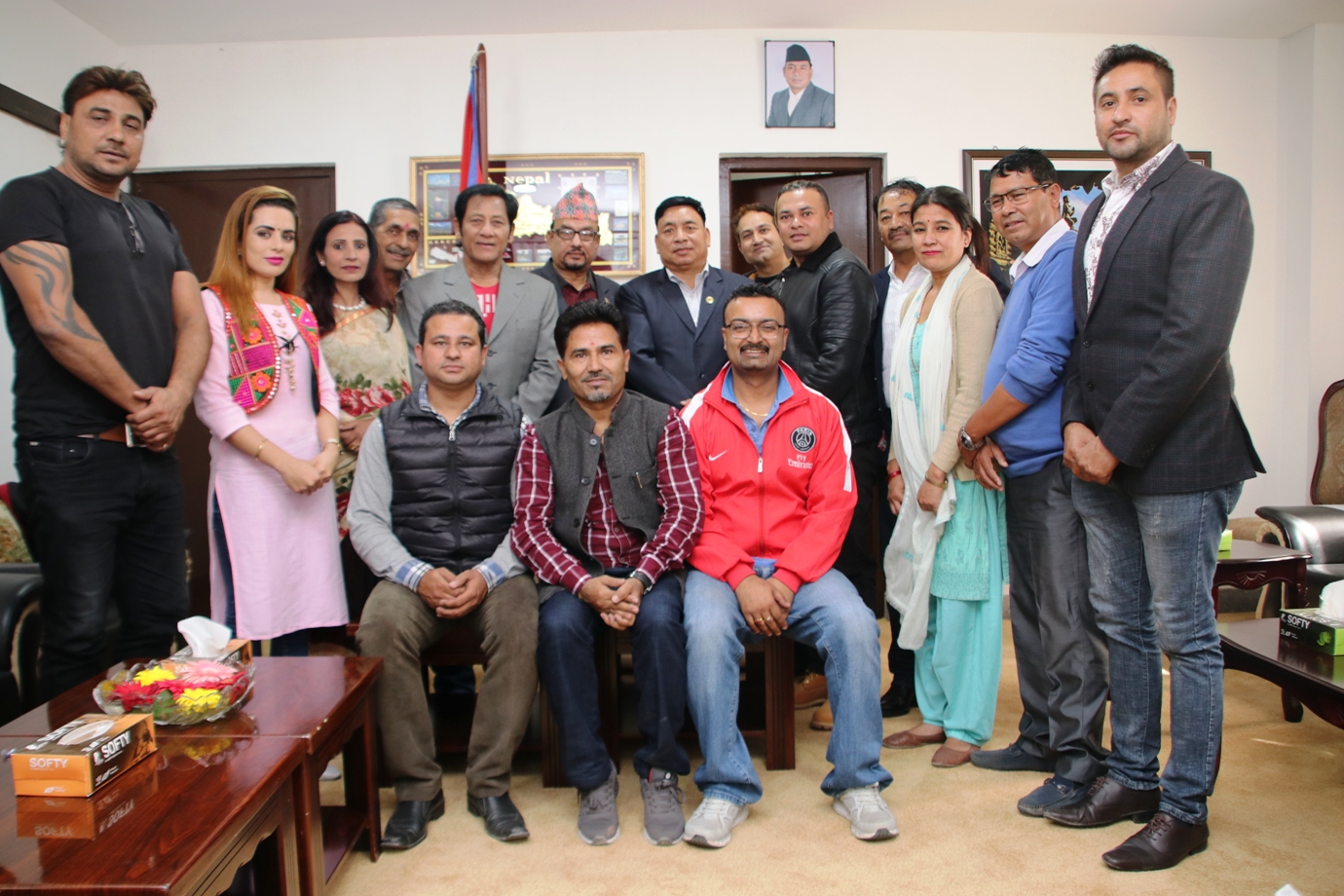 चलचित्र कलाकार संघ द्वारा उपराष्ट्रपतिसंग भेट