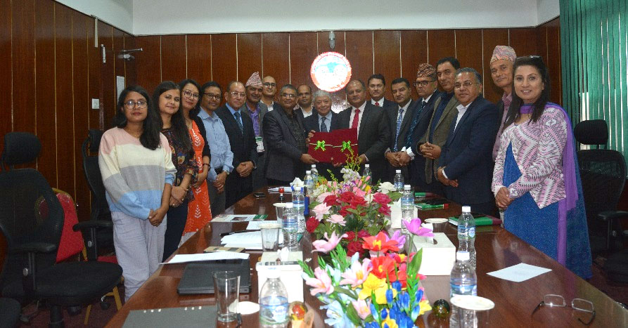 कृषि विकास बैंकद्धारा कर्जा लगानी गर्ने सम्झौता