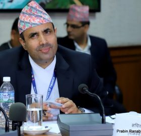 १० महिनापछि अर्थमन्त्रालय फर्किए शिशिर ढुंगाना