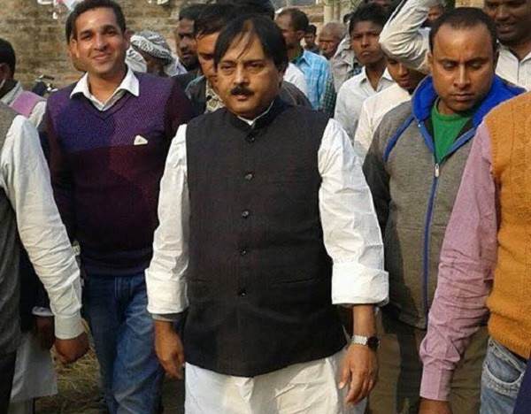 बमकाण्डको आरोपमा कांग्रेस सांसद मोहम्मद आफ्ताब आलम पक्राउ