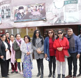 चलचित्र “मखमली मखमली” पहिलो दिनमा नै हाउसफुल