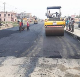 ३३ महिनामा चार किलोमिटर सडक कालोपत्र