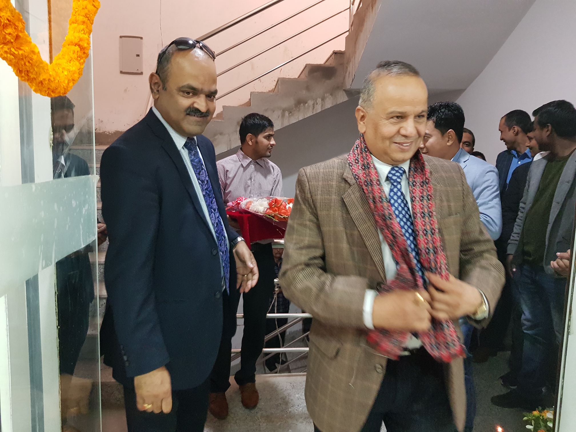 युनाईटेड फाइनान्सको एक पटक ७ वटा शाखा