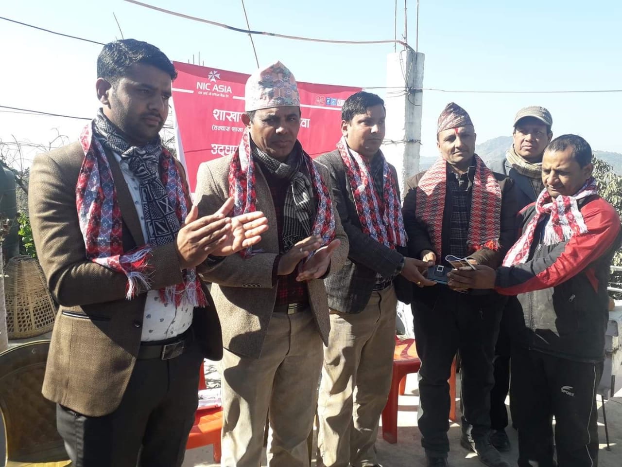 एन आई सी एशिया बैंकको शाखारहित बैंकिङ्ग सेवा अर्घाखाँचीमा