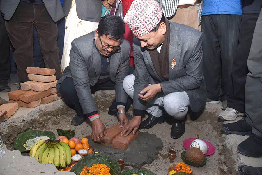 चाबहिल चोकमा स्थानान्तरण गर्न सकिने पुल निर्माण