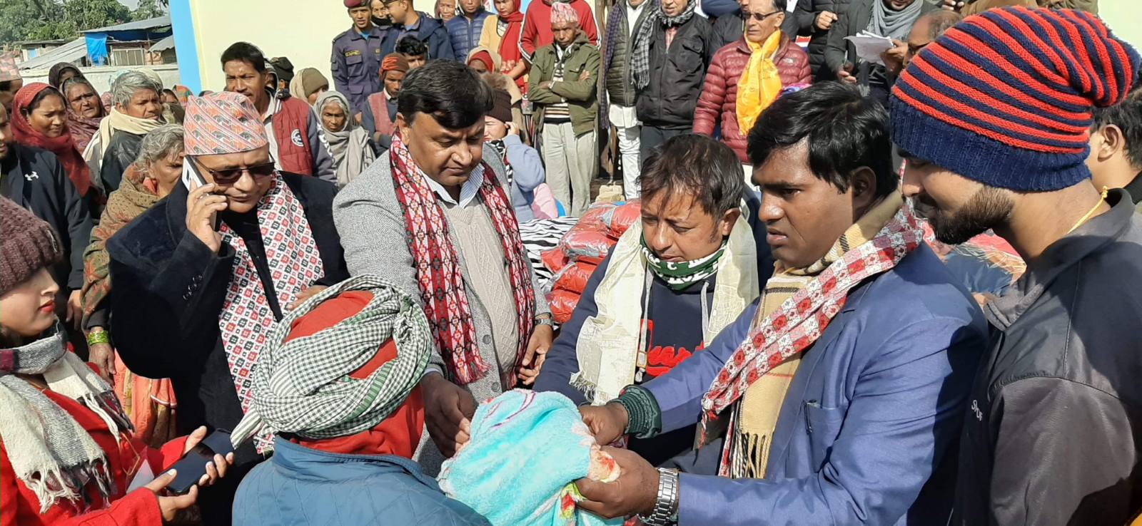 मेगा बैंकबाट लुम्बिनी क्षेत्रमा ब्ल्याङ्केट सहयोग