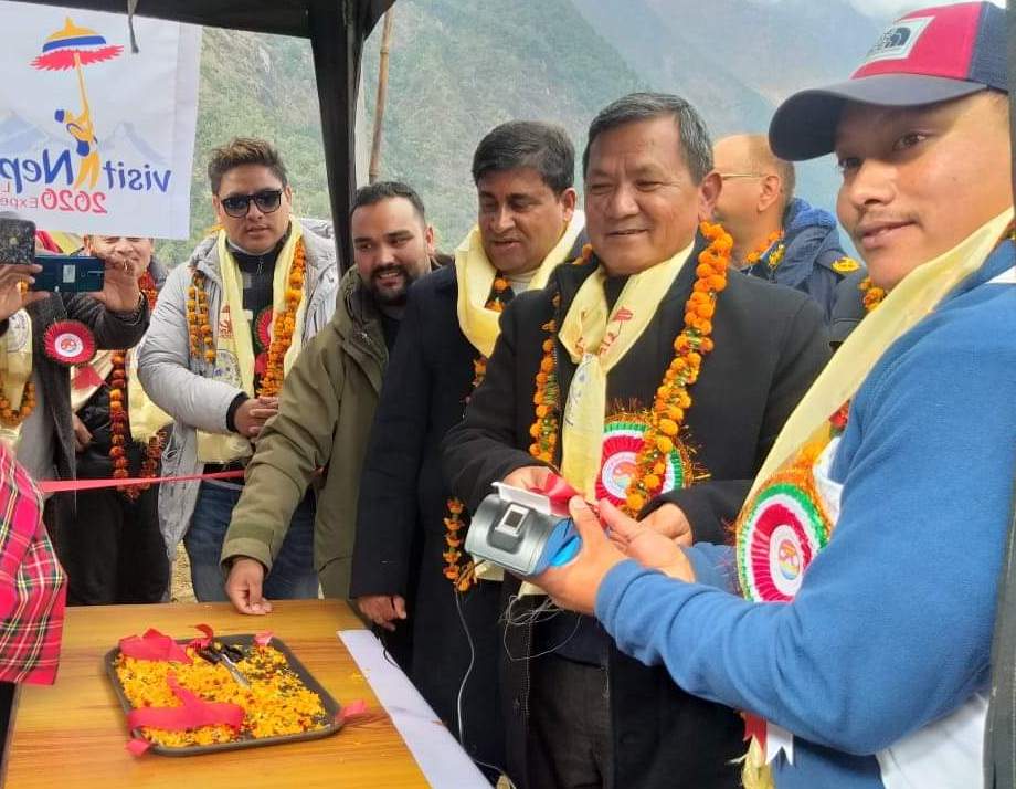 कुमारी बैंक २१औं शाखा रहित बैंकिङ्ग सेवा छोम्रोंगमा