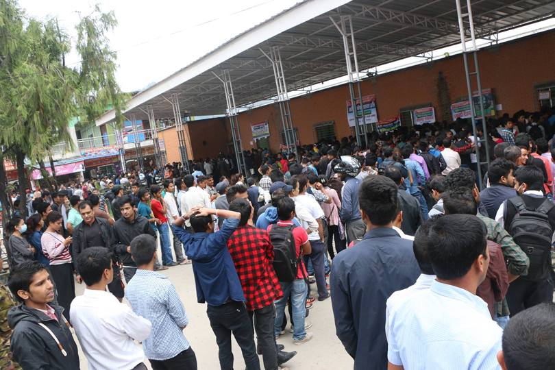 काठमाण्डौबाट बाहिरिनेको सख्या दोब्बर