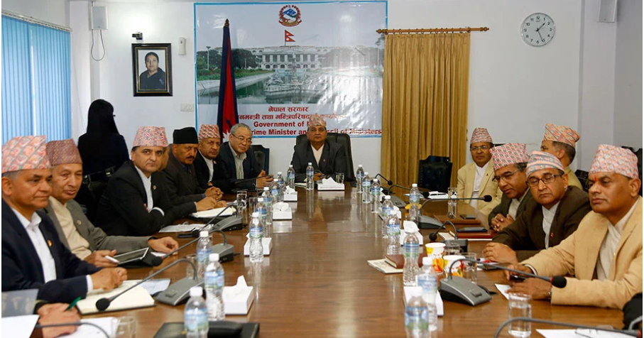 भोलिदेखि एकसाता घर बाहिर निस्कन नपाइने, सबै गाडी बन्द