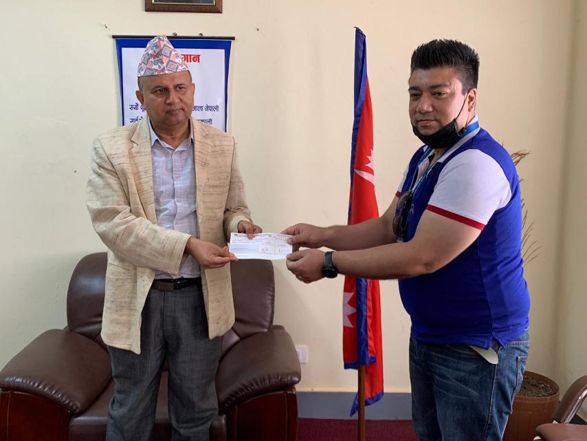 माछापुुच्छ्रे बैंकद्धारा कोरोनाभाइरसको संक्रमण जोखिम रोक्न १ करोड ६ सहयोग ।