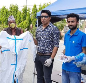 एनएमबी बैंकद्वारा १०० थान पिपिई सहयोग