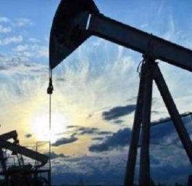 एसियाली बजारमा तेलको मूल्यमा पुनः गिरावट