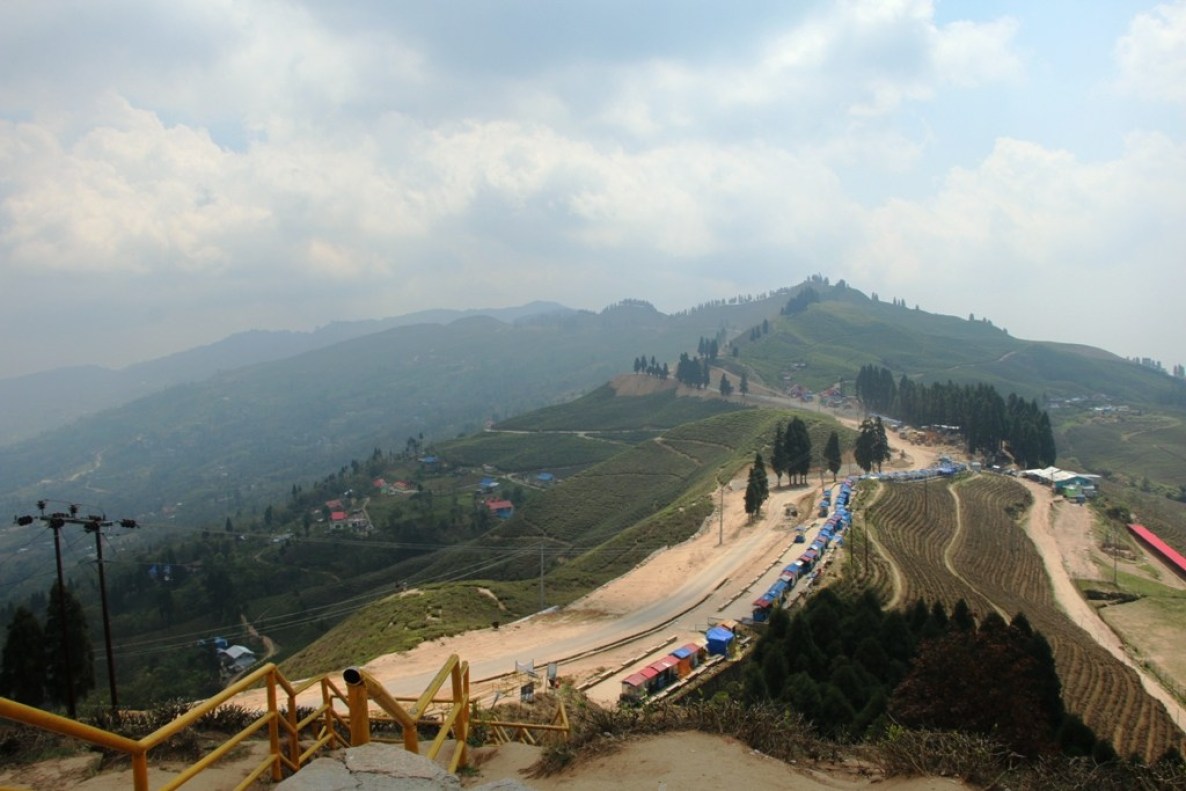 सुनसान छन् इलामका पर्यटकीयस्थल