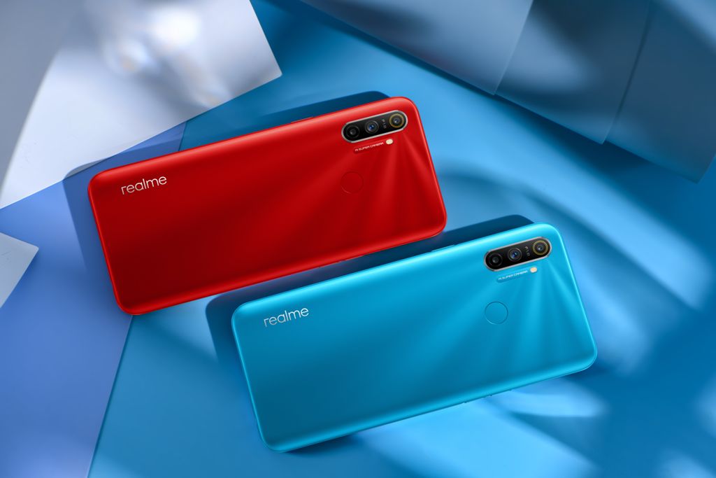 सबैभन्दा शक्तिशाली इन्ट्री लेबल स्मार्टफोन सार्वजनिक