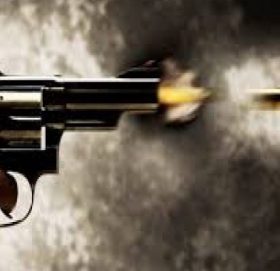 नेकपा र काँग्रेस कार्यकर्ताको झडपमा गोली चल्यो, छर्रा लागेर १८ जना घाइते