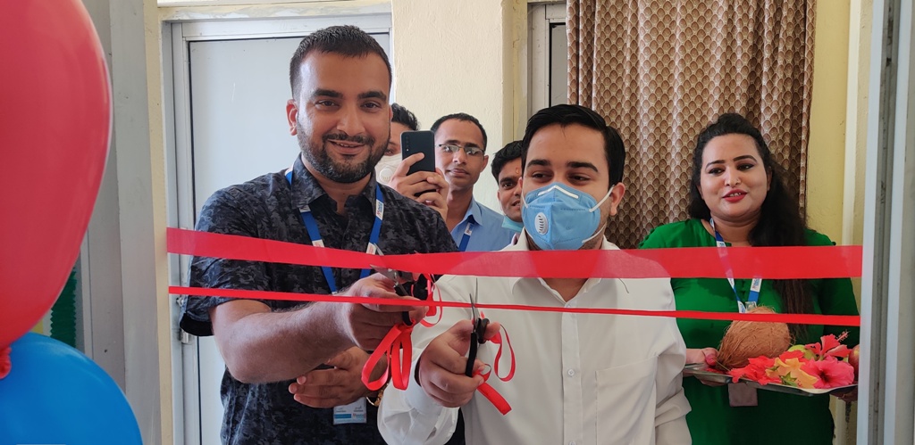 महेन्द्रनगर यातायात कार्यालयमा मेगा बैंकको एक्सटेन्सन काउन्टर