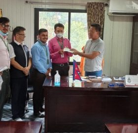 नेपाल बङ्गलादेश बैंकद्वारा बाढी पीडितलाई सहयोग