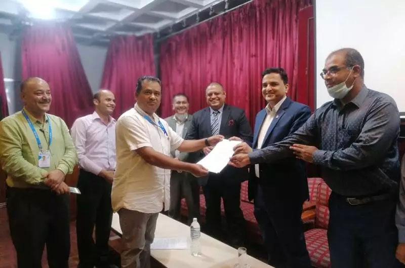 होटल तथा एयरलाइन्स खुलाउन पर्यटनमन्त्रीलाई व्यवसायीको माग