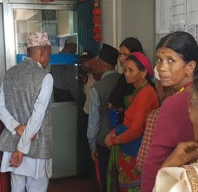 बैंकमा उपभोक्ताको चाप