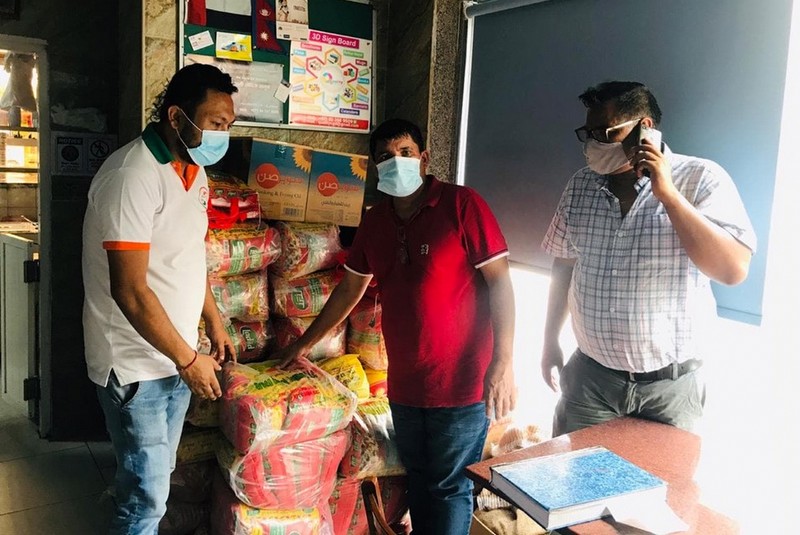 विदेशमा समस्यामा परेका नेपालीलाई सेन्चुरी बैंकको राहत