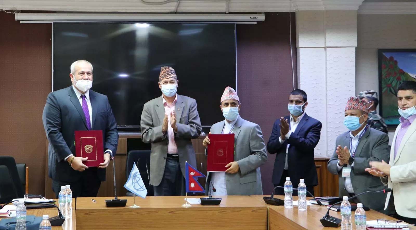 नागढुंगा-मुग्लिन सडक खण्डलाई ४ लेन बनाइने