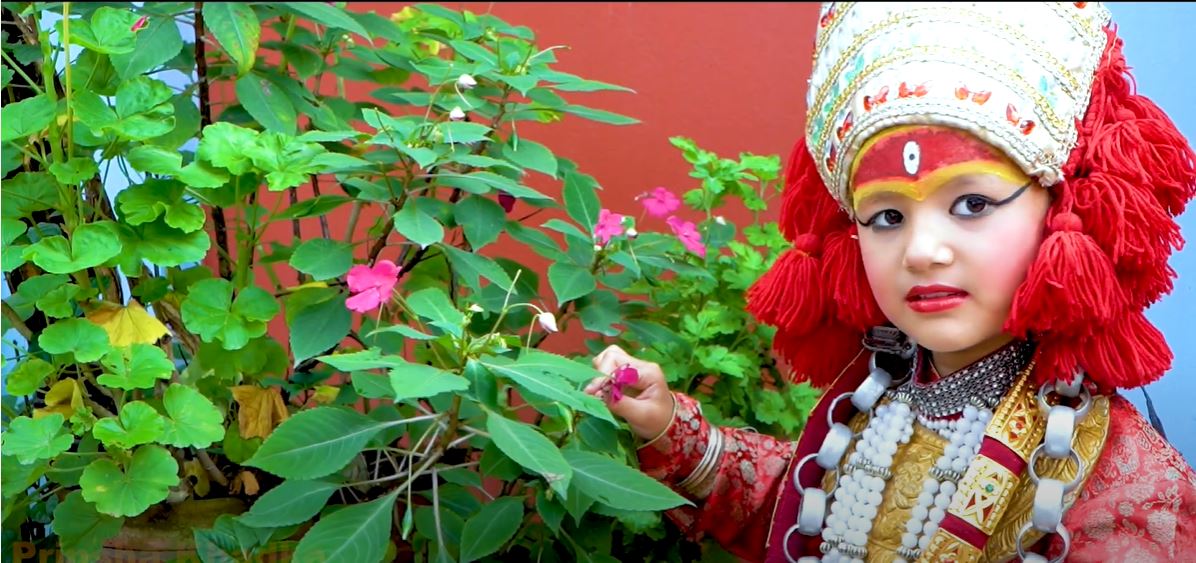 प्रिन्स एण्ड प्रिन्सेस वल्ड २०२० मा भिड्दै नेपालकी छोरी सात वर्षिया प्रिन्शा खड्का