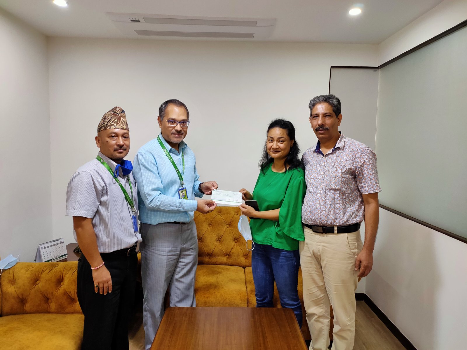 सांग्रिला डेभलपमेन्ट बैंकले गर्यो मुस्कान होम अफ होपलाई २ लाख ५० हजार सहयोग