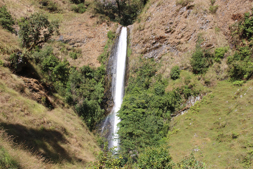 प्राकृतिक ‘भ्यु प्वाइन्ट’ खोपारा