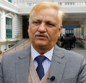 सुक्खा बन्दगाह निर्माण कार्य युद्धस्तरमा अगाडि बढाउँछौँ : मन्त्री भट्ट