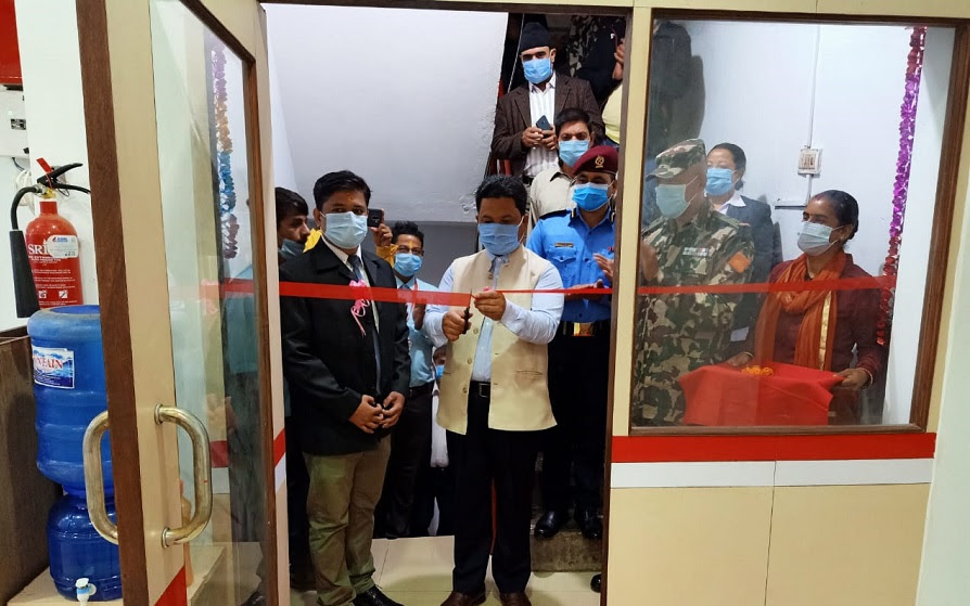 प्रभु बैंकको नयाँ शाखा रोल्पाको लिवाङमा