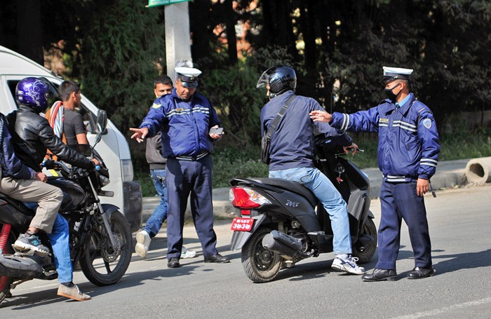 आर्थिक प्रलोभनमा पार्न खोज्दा…