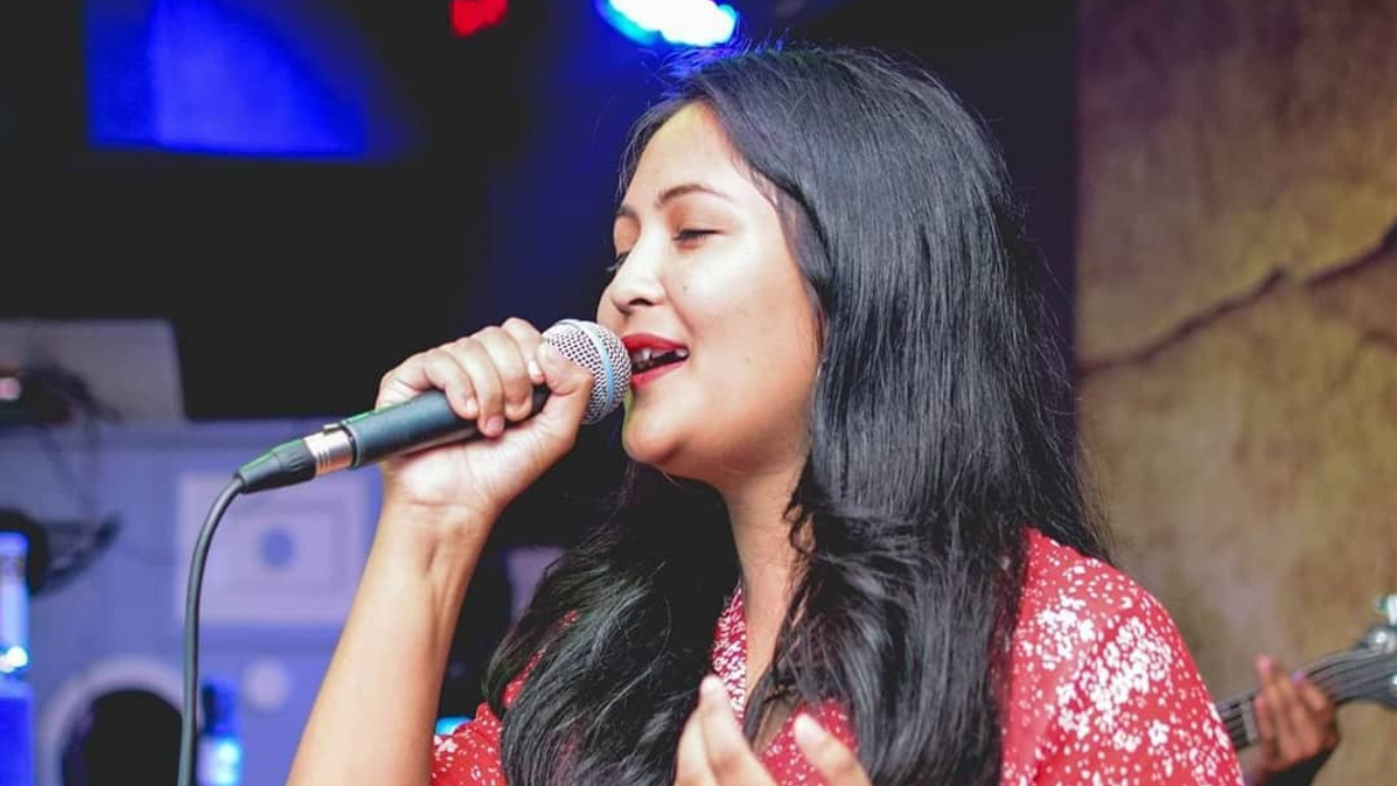 बिमोचनाको स्वर, विवेकको शब्दमा ‘सपना मेरो’ सार्वजनिक (भिडियो)