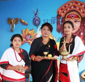 नेवारी खानाको पारखीहरुको लागि थ:छे डाईमण्ड नेवारी रेष्टुरेन्ट बार