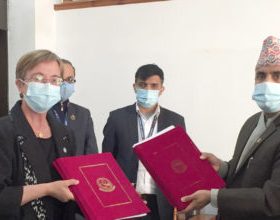 विश्व बैंकबाट ४२ अर्ब रुपैयाँ बराबरको आर्थिक सहायता लिन सम्झौता,