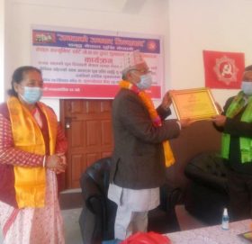 कुनै पनि हालतमा नेकपा फुट्दैन : मन्त्री श्रेष्ठ