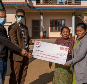 आइएमई भरोसा कोशः चितवनका आवेदकलाई रकम वितरण शुरु