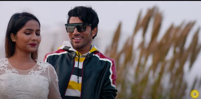 गायक प्रमोद खरेलको आवाजमा ’फुल सम्झेर रोए’ भिडियो सहित