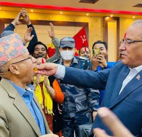 ऐतिहासिक फैसला : दाहाल/नेपाल