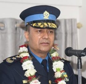 आईजीपी शैलेश थापाज्यू सामुहिक नेतृत्व भन्ने एकेडेमी र काभ्रे कुद्ने ?