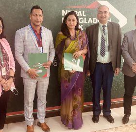 नेपाल बङ्गलादेश बैंक र हिमाल डेन्टल हस्पिटलबिच सम्झौता