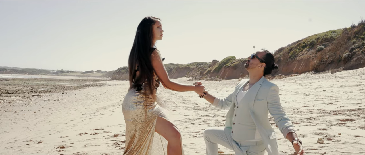 मेलबर्नबाट राज केसीले ल्याए ‘खुशी’ ( भिडियो )