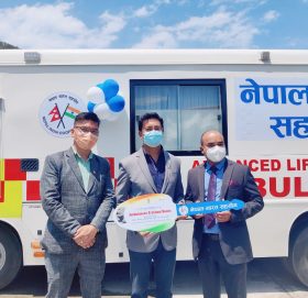 भारतीय राजदूतावासलाई अशोक लेलैण्डको एडभान्स लाइफ सपोर्ट एम्बुलेन्स हस्तान्तरण