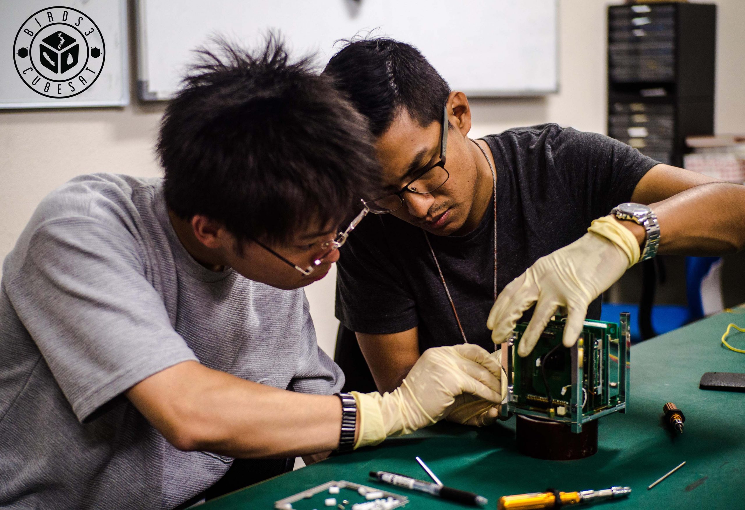 सानिमा बैंकद्वारा अन्तरिक्ष प्रतिष्ठान नेपालका टोलीलाई पाँच लाख सहयोग