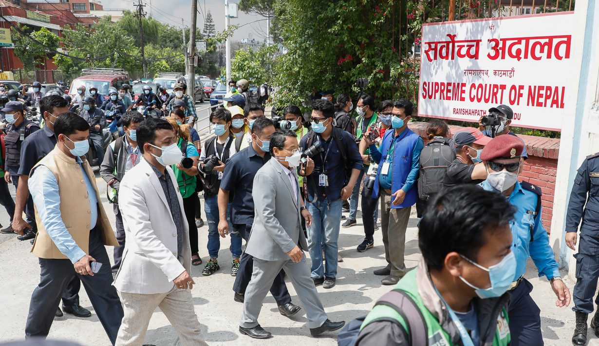 प्रतिनिधिसभा विघटनविरुद्ध सर्वोच्चमा २४ वटा रिट