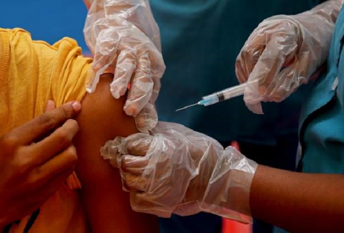 देशभर भेरोसेल र जोन्सन एन्ड जोन्सन खोप  लगाइने, कस–कसले लगाउन पाउनेछन् (सूचीसहित)